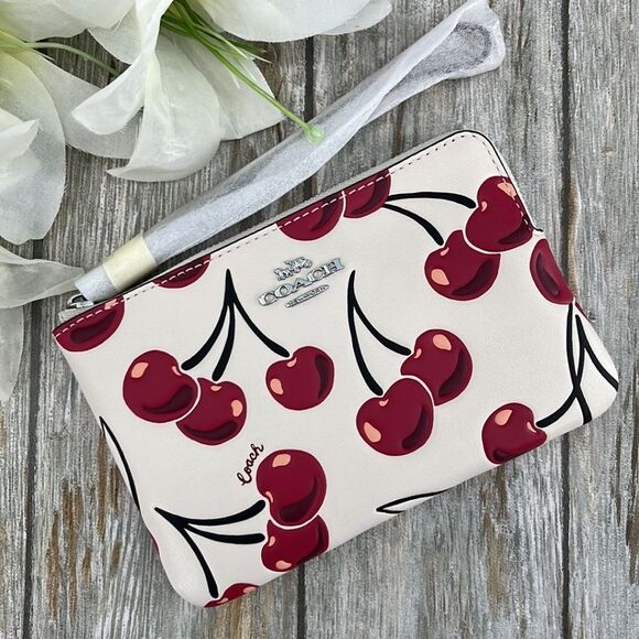 Coach Corner Zip Wristlet With Cherry Print Leather Wallet Bag Purse - Picture 1 of 7
